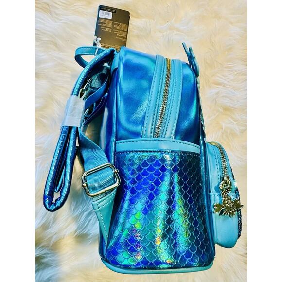 *NEW LE 324* Loungefly King Triton Sequin Mini Backpack - Picture 4 of 6